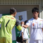 [08] 闘志みなぎるGK1山田賢二とFW9小林定人_1024